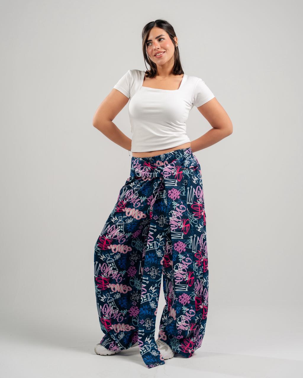 Graffiti Print Wide-Leg Pants in Navy - front